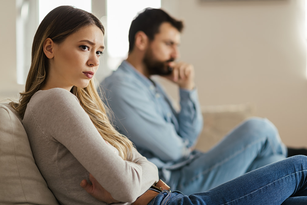 Χωρισμός: Γίνεται να πονάει & σωματικά; Πώς πάμε παρακάτω…;