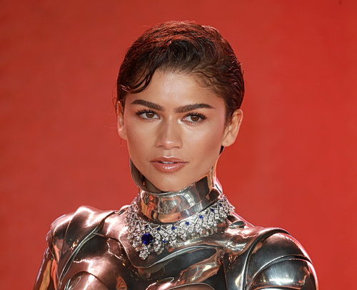 Η Zendaya μας πήγε πίσω στο 2016 με το makeup look της