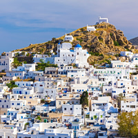 Ποιο κυκλαδίτικο νησί αποθέωσαν οι Times;